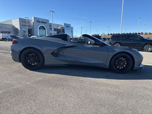 Used 2025 Chevrolet Corvette Stingray Premium Conv w/ Z51 Performance Package image 25
