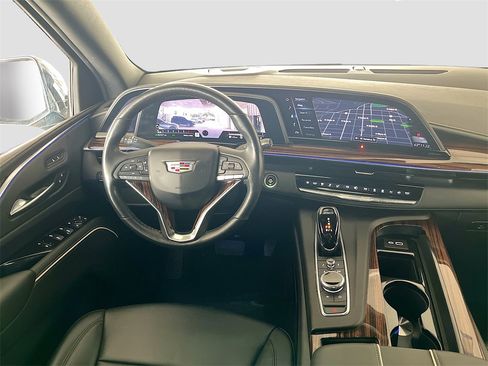 Used 2022 Cadillac Escalade Luxury w/ LPO, Floor Liner Package image 23
