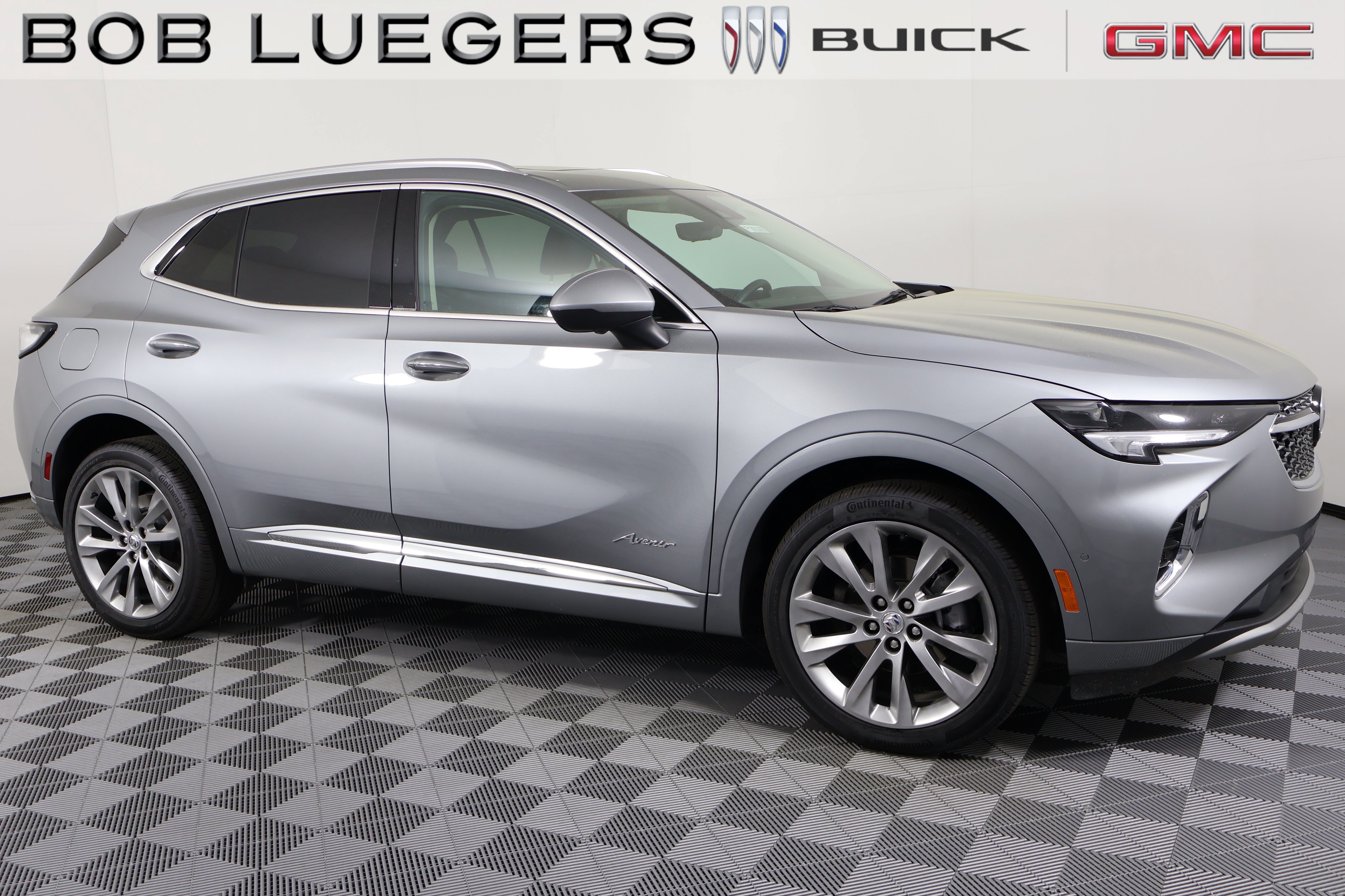 Certified 2023 Buick Envision Avenir AWD/4WD image 2