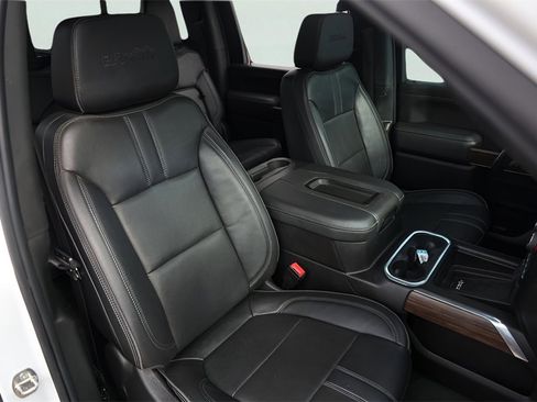 Used 2022 Chevrolet Silverado 3500 High Country w/ Z71 Off-Road Package image 35