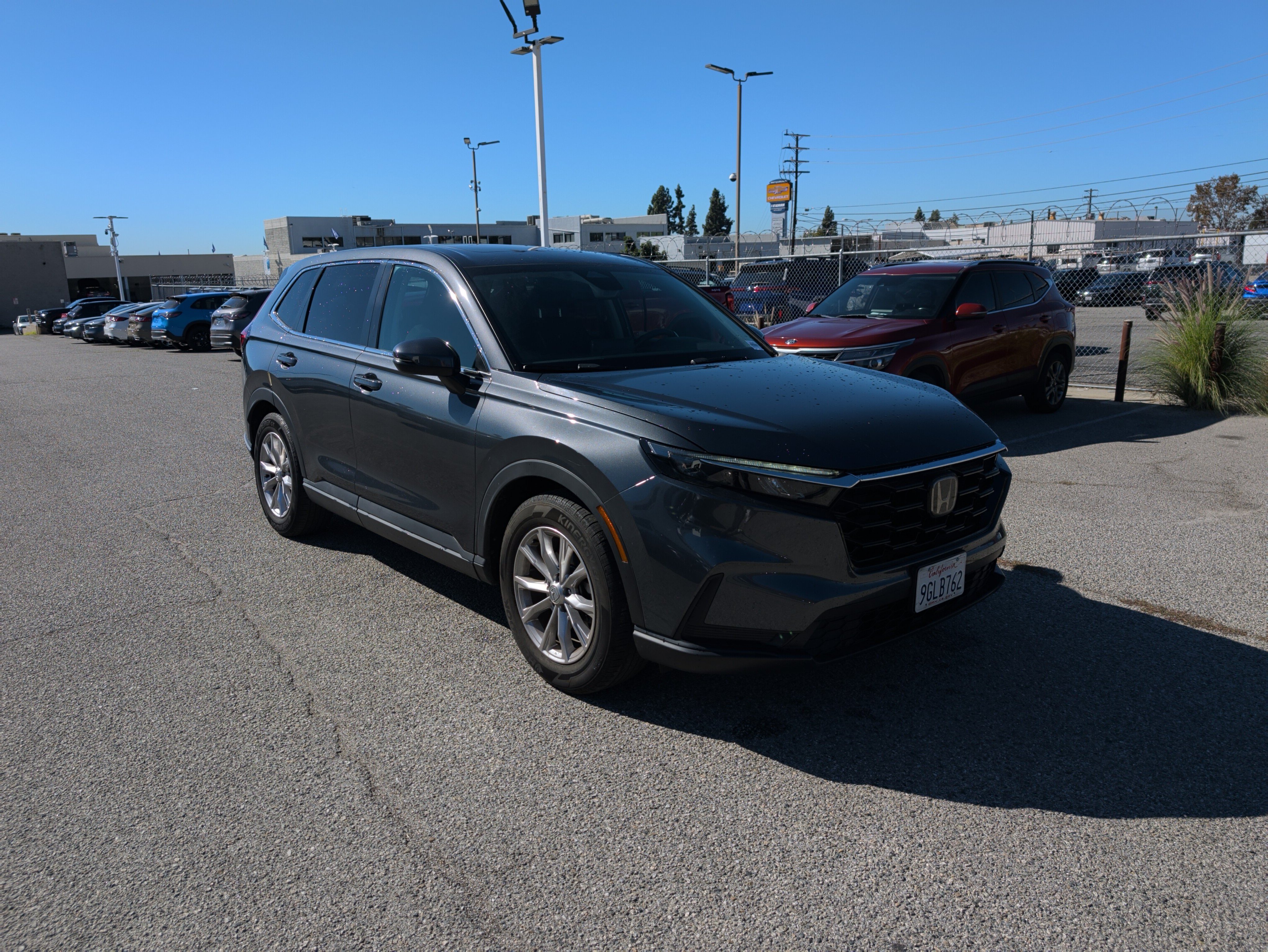 Used 2023 Honda CR-V EX image 2