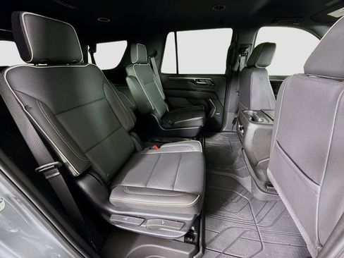 Used 2025 Chevrolet Tahoe Premier AWD/4WD image 28