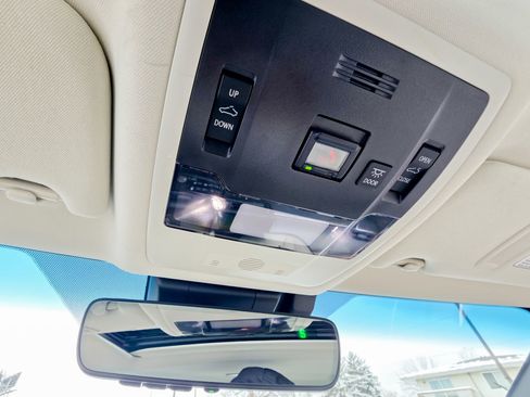 Used 2023 Lexus ES 350 w/ Premium Package image 20