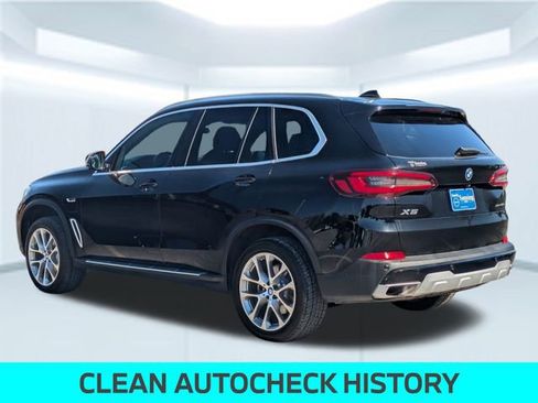Used 2023 BMW X5 xDrive45e image 4