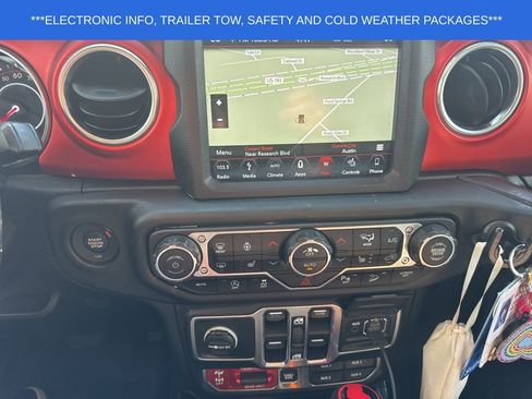 Used 2018 Jeep Wrangler Unlimited Rubicon AWD/4WD image 21