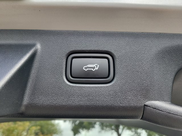 Used 2023 Hyundai Tucson Limited AWD/4WD image 17
