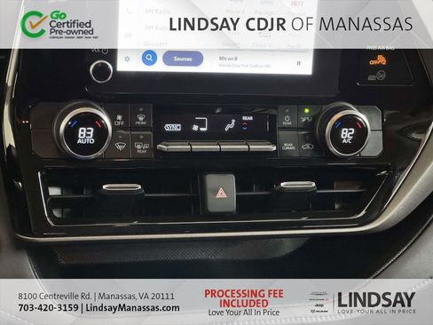 Used 2023 Toyota Highlander LE FWD image 25