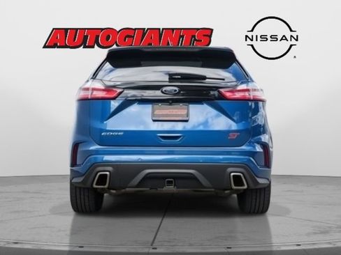 Used 2019 Ford Edge ST w/ Convenience Package image 9