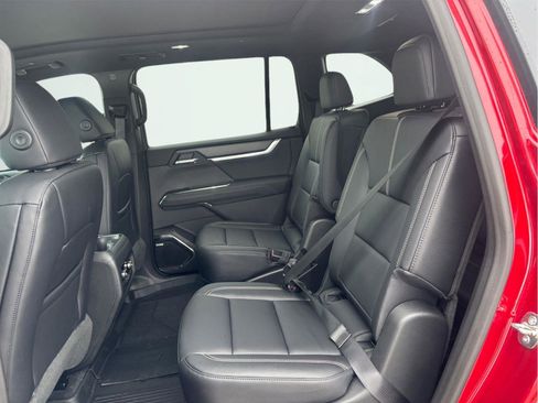 New 2026 GMC Acadia Elevation w/ Black Edition AWD/4WD image 13