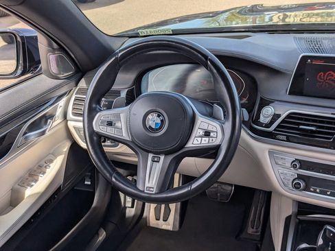 Used 2021 BMW 740i 740i w/ M Sport Package image 16