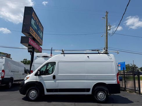 Used 2023 RAM ProMaster 1500 FWD image 4