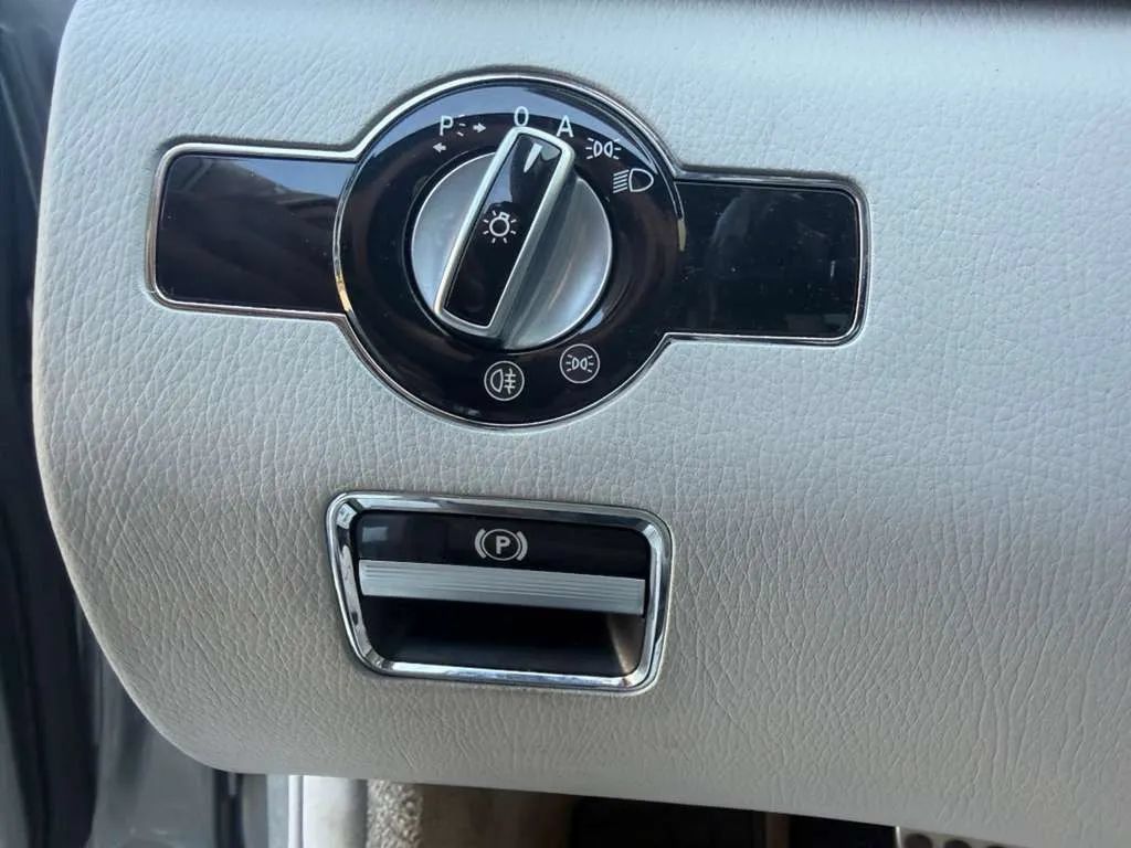 Used 2012 Mercedes-Benz S 550 4MATIC image 16