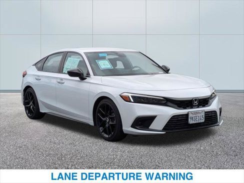 Used 2024 Honda Civic Sport image 4