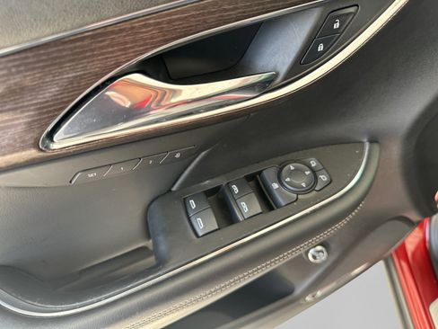 Used 2023 Buick Envision Avenir FWD image 11