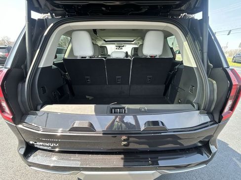 New 2026 Ford Expedition Platinum image 31