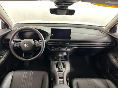 Certified 2025 Honda HR-V EX-L image 18