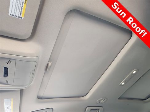 Used 2019 GMC Acadia Denali w/ Technology Package image 13