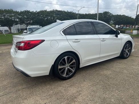 Used 2018 Subaru Legacy 2.5i Limited image 5