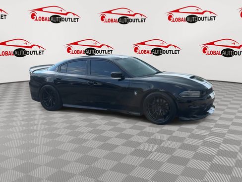 Used 2021 Dodge Charger Scat Pack RWD image 2
