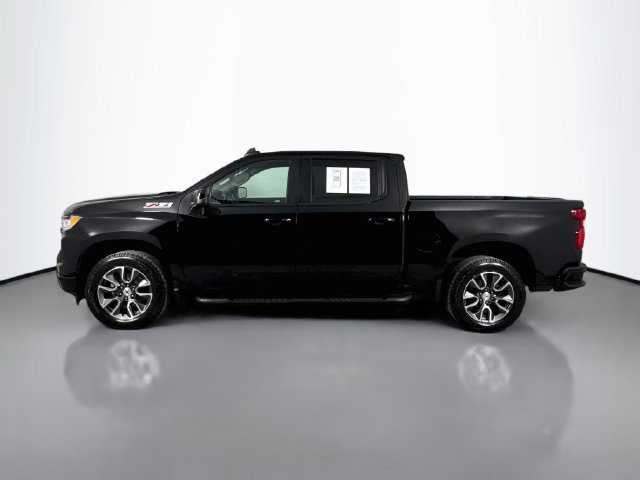 Used 2022 Chevrolet Silverado 1500 RST AWD/4WD image 6