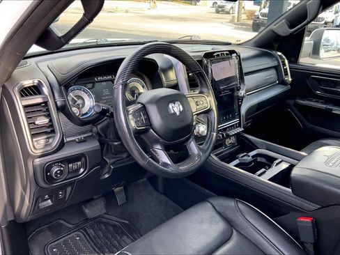 Used 2020 RAM 1500 Limited w/ Body Color Bumper Group image 16