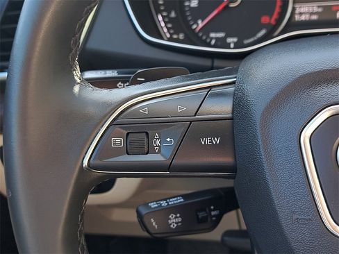 Certified 2023 Audi Q5 2.0T Premium w/ Convenience Package image 9