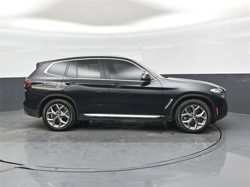 Used 2023 BMW X3 xDrive30i w/ Convenience Package image 2