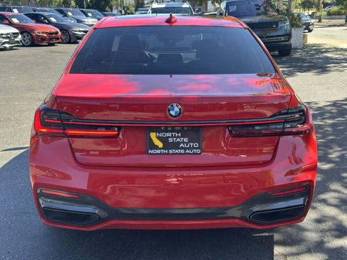 Used 2022 BMW 740i xDrive w/ Luxury Rear Seating Package AWD/4WD image 10
