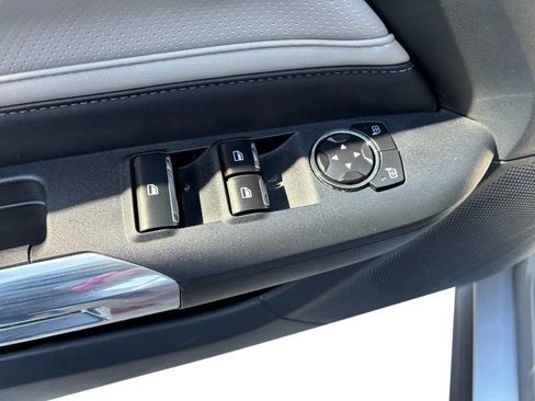 Used 2024 Ford Mustang Premium RWD image 21