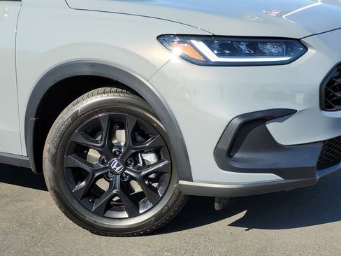 New 2025 Honda HR-V Sport image 3