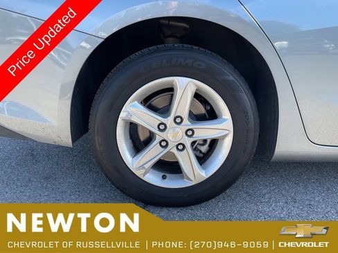 Used 2024 Chevrolet Malibu LT FWD image 51