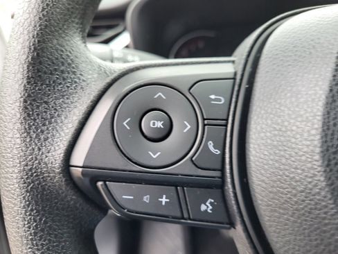 Certified 2025 Toyota RAV4 XLE image 26