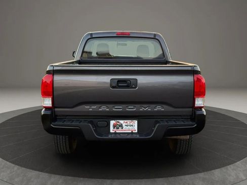 Used 2016 Toyota Tacoma SR RWD image 5