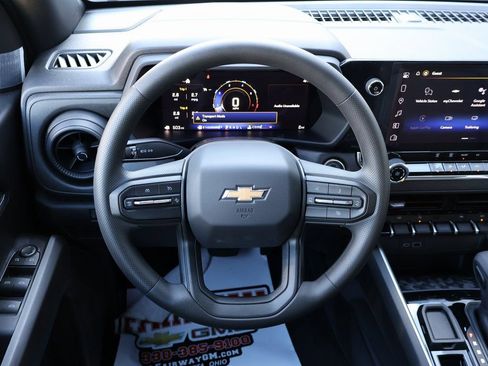 New 2026 Chevrolet Colorado W/T image 12