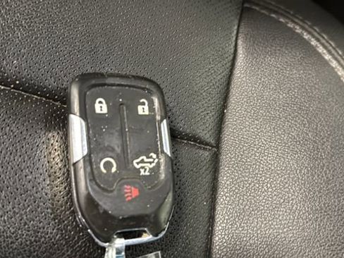 Used 2021 Chevrolet Silverado 2500 LTZ w/ Z71 Chrome Sport Edition AWD/4WD image 45