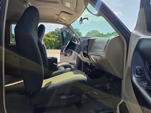 Used 2003 Ford Ranger XL RWD image 25