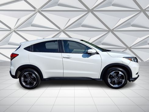 Certified 2018 Honda HR-V EX image 12