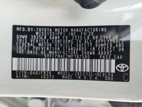 Used 2021 Toyota Corolla LE image 24