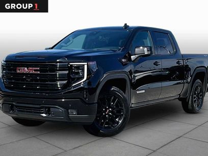 Used 2024 GMC Sierra 1500 Elevation w/ Preferred Package