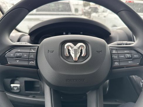 New 2026 RAM ProMaster 2500 w/ Quick Order Package 22G SLT image 21