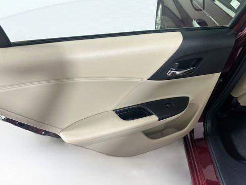 Used 2013 Honda Accord EX-L image 26