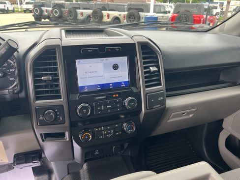 Used 2022 Ford F250 XL w/ STX Appearance Package AWD/4WD image 20