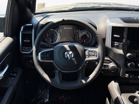 Used 2025 RAM 1500 Big Horn AWD/4WD image 14