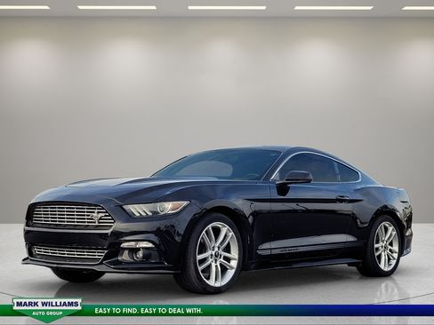 Used 2016 Ford Mustang Premium w/ Pony Package RWD image 8