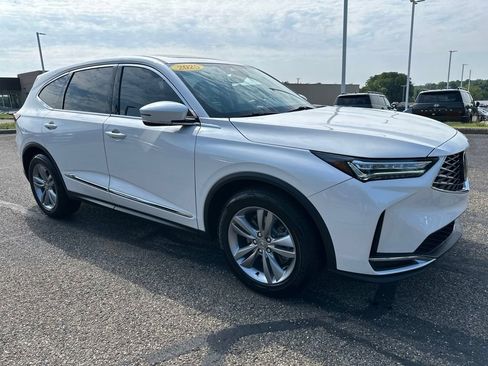 Used 2025 Acura MDX FWD image 16