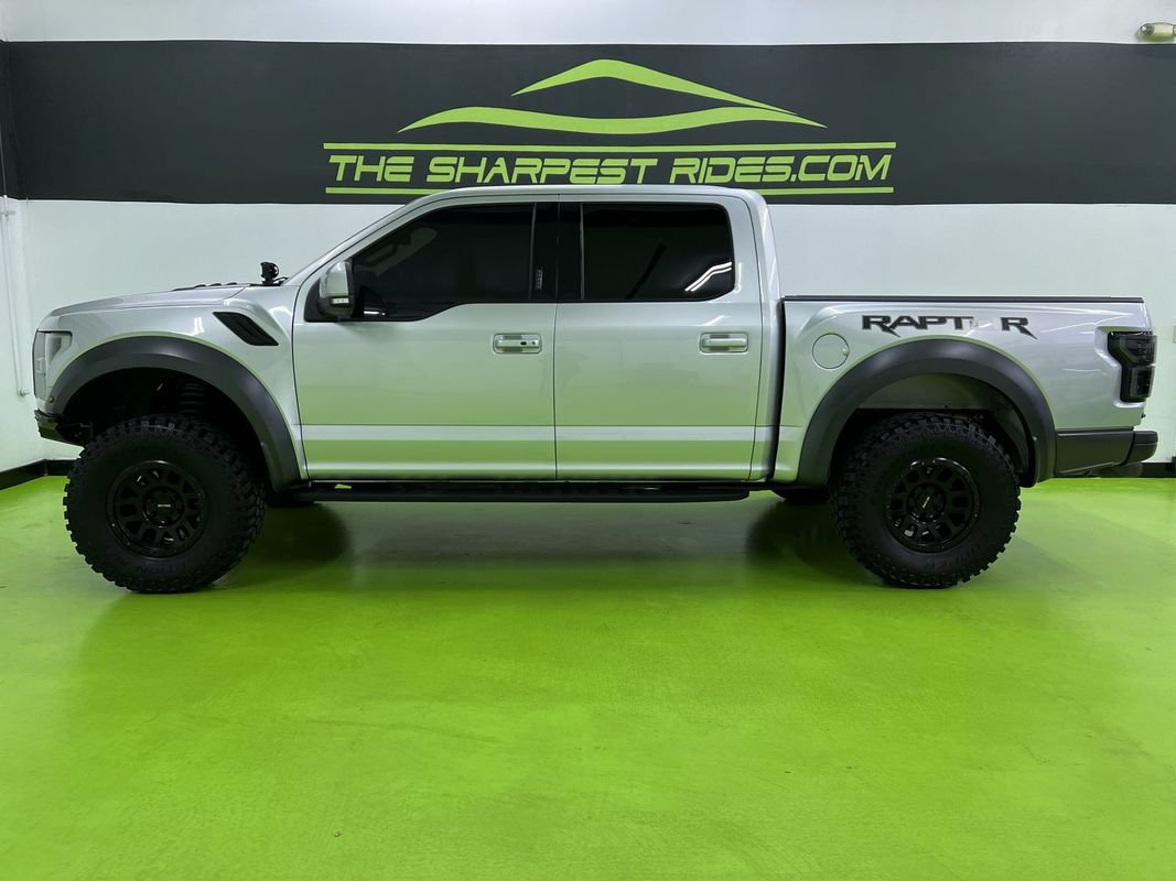 Used 2019 Ford F150 Raptor w/ Equipment Group 802A Luxury AWD/4WD image 6