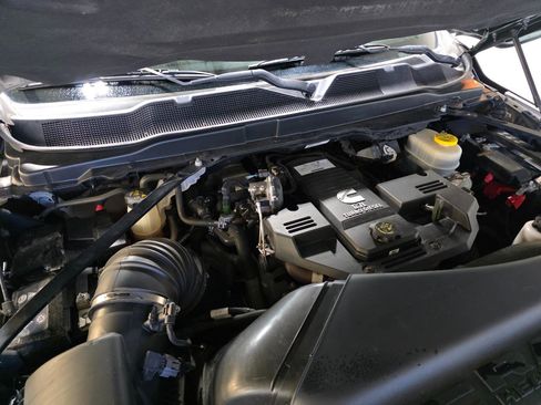 Used 2021 RAM 2500 Tradesman AWD/4WD image 40