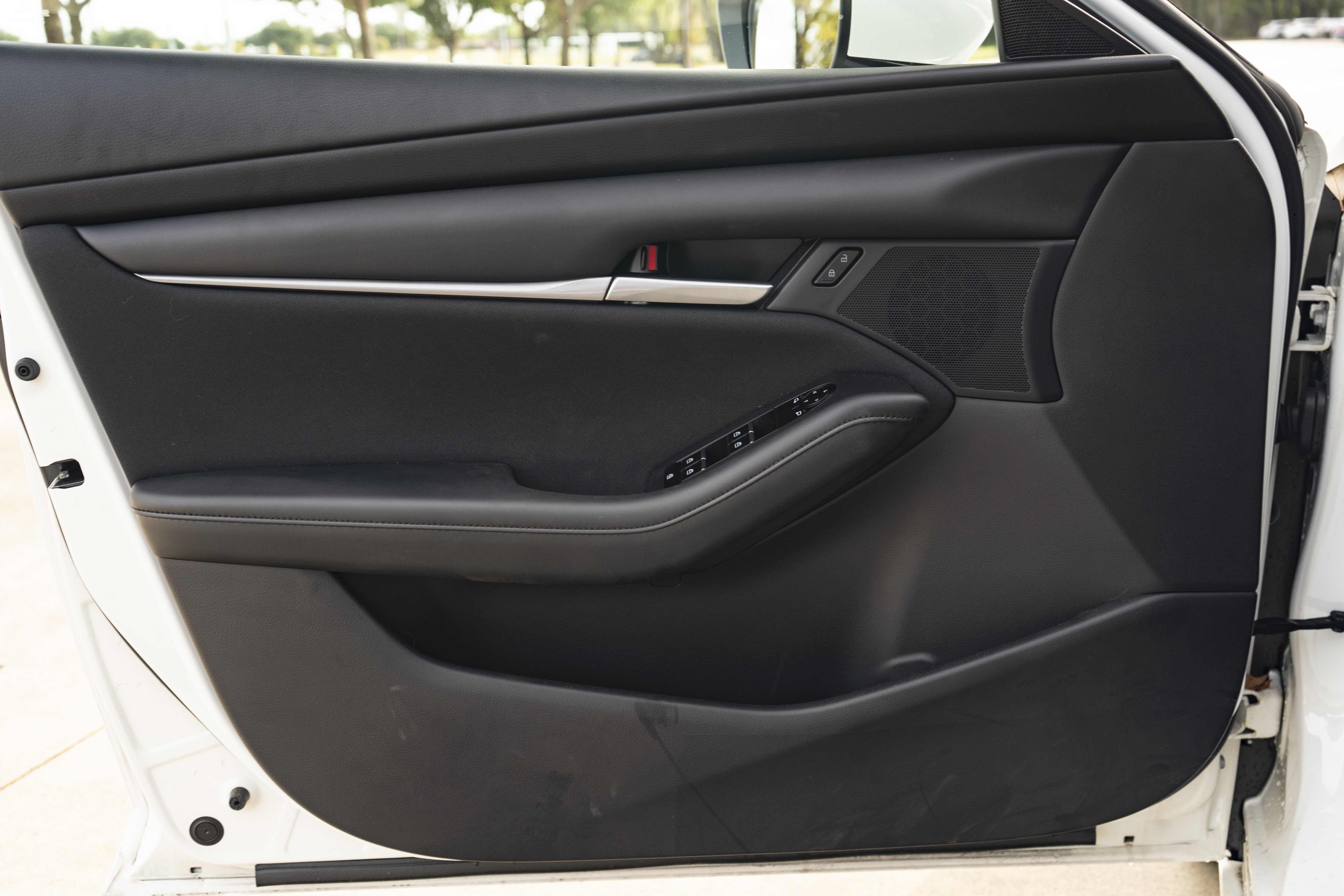 Used 2022 MAZDA MAZDA3 s FWD image 34