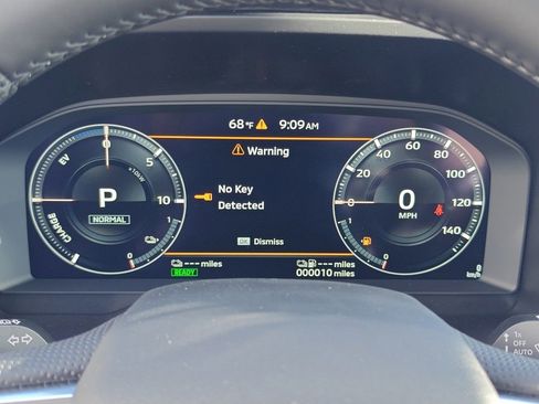 New 2025 Mitsubishi Outlander SE image 13