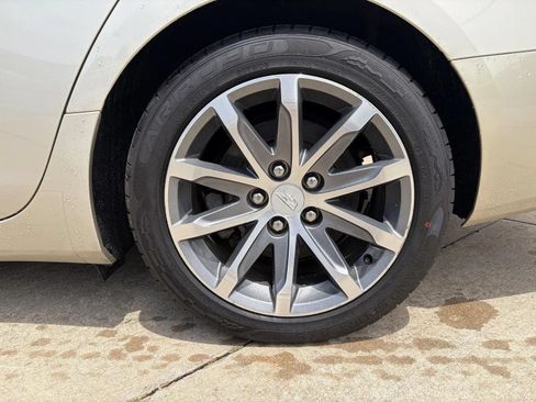 Used 2016 Cadillac CTS Luxury RWD image 9